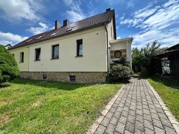 Immobilie in Breitungen/Werra - Leben, Lachen, zu Hause sein - Moderne Doppelhaushälfte in familienfreundlicher Lage in Breitungen - Bild 1