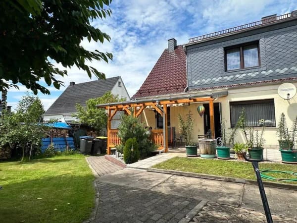 Immobilie in Breitungen/Werra - Leben, Lachen, zu Hause sein - Moderne Doppelhaushälfte in familienfreundlicher Lage in Breitungen - Bild 2
