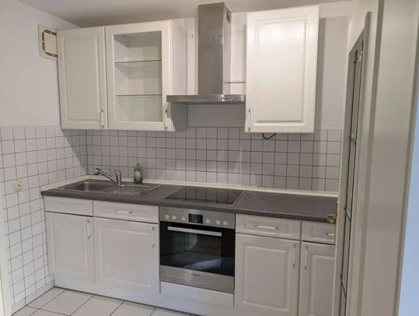 Immobilie in Kumhausen - 2-Zimmer EG-Wohnung mit Garten in gepflegter Wohnanlage im Grünen - Bild 3