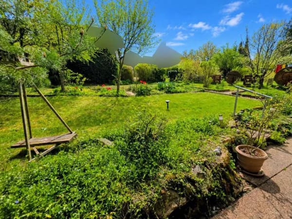 Immobilie in Gemünden - LIEBLINGSGARTEN. LIEBLINGSLAGE. LIEBLINGSHAUS. Wohnhaus in Gemünden zu verkaufen! - Bild 1