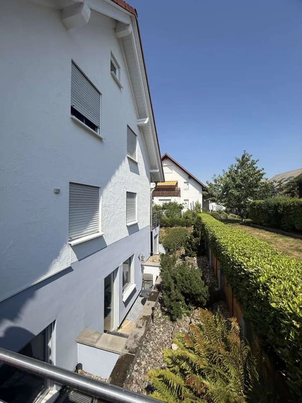 Immobilie in Ehrenkirchen - Großzügiges 2-3 Familienhaus im "Landhausstil" - Bild 4