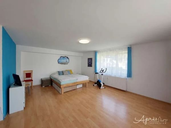 Immobilie in Vöhrenbach - Großzügige 5-Zimmer-Wohnung mit Südbalkon, Garage und modernem Wohnkomfort - Bild 3