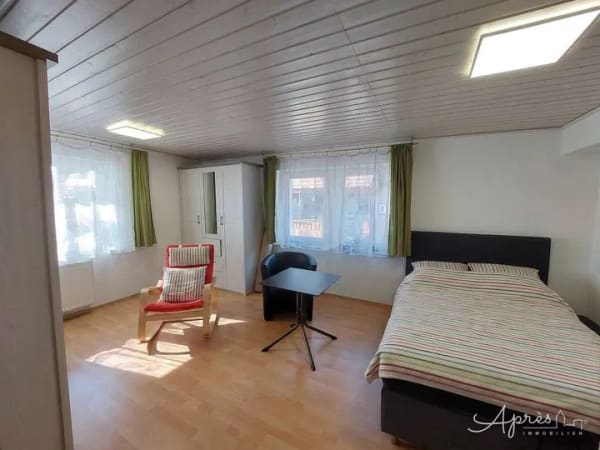 Immobilie in Vöhrenbach - Großzügige 5-Zimmer-Wohnung mit Südbalkon, Garage und modernem Wohnkomfort - Bild 4