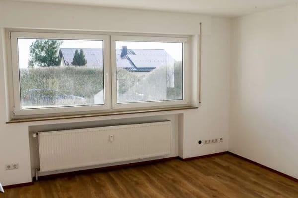 Immobilie in Lichtenwald - Attraktive Souterrainwohnung mit solider Ausstattung in ruhiger Wohnlage in Lichtenwald-Thomashardt - Bild 2
