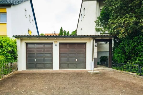 Immobilie in Reichenbach an der Fils - Wohnen, vermieten, weiterentwickeln: solides Mehrfamilienhaus mit Potenzial, Doppelgarage und Garten - Bild 3