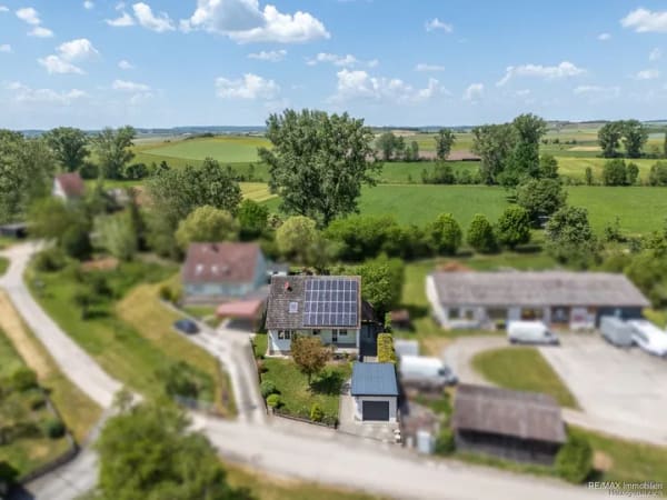 Immobilie in Ipsheim - Viel Platz, viele Möglichkeiten – Wohnen im Grünendirekt am Aischtalradweg - Bild 1