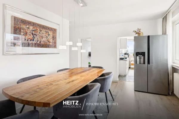 Immobilie in Steinbach - Modernisierte 4-Zimmer Eigentumswohnung mit beeindruckendem Skylineblick - Bild 0