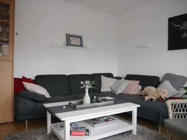 Immobilie in Rösrath - Geräumige 3,5-Zimmer-Wohnung in ruhiger Lage mit großem Gemeinschaftsgarten - Bild 2