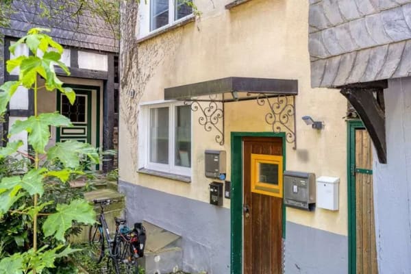 Immobilie in Hattingen - Vollvermietetes Wohn- und Geschäftshaus mit 4 Einheiten in bester Altstadtlage von Hattingen! - Bild 2
