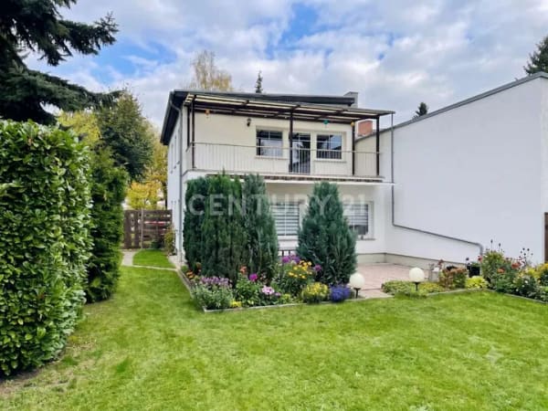Immobilie in Erkner - Einziehen und loswohnen: Bezugsfertiges, großzügiges Einfamilienhaus in Top-Pendlerlage von Erkner - Bild 1