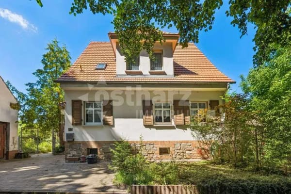 Immobilie in Falkenstein/Harz - Ein Haus mit Charme, ein idyllischer Garten und eine ruhige Lage… - Bild 1