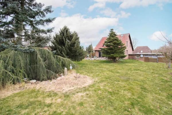 Immobilie in Malchin - Ihr Rückzugsort im Grünen: Charmantes Einfamilienhaus mit großem Grundstück nahe Malchin - Bild 1