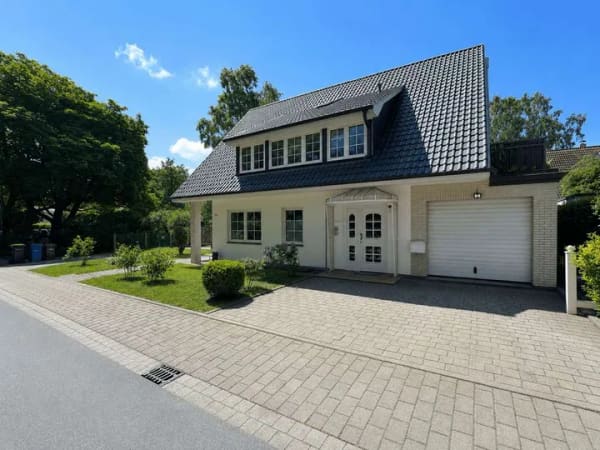 Immobilie in Rostock - Wohnen am Ostseestrand: 2-Familienhaus mit solider Mieteinnahme & freier Maisonette-Wohnung - Bild 3