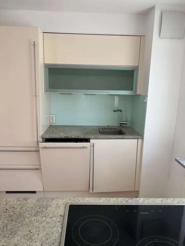 Immobilie in Egmating - Außergewöhnliche 3-Zimmer-DG-Galerie-Wohnung "Schloß Egmating" - Bild 2