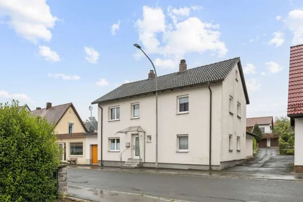 Immobilie in Pegnitz - Einfamilienhaus in beliebter Wohnlage von Pegnitz - Bild 0