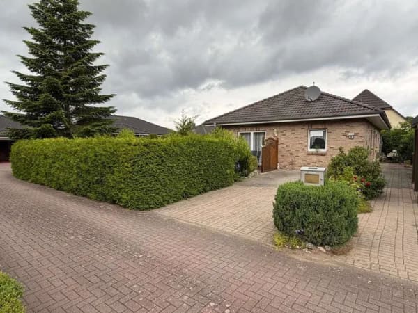Immobilie in Kükels - Gepflegter Bungalow mit Carport in 23829 Kükels. - Bild 0