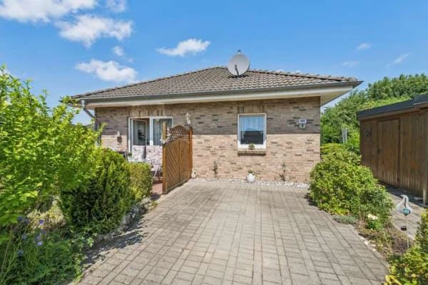 Immobilie in Kükels - Gepflegter Bungalow mit Carport in 23829 Kükels. - Bild 1
