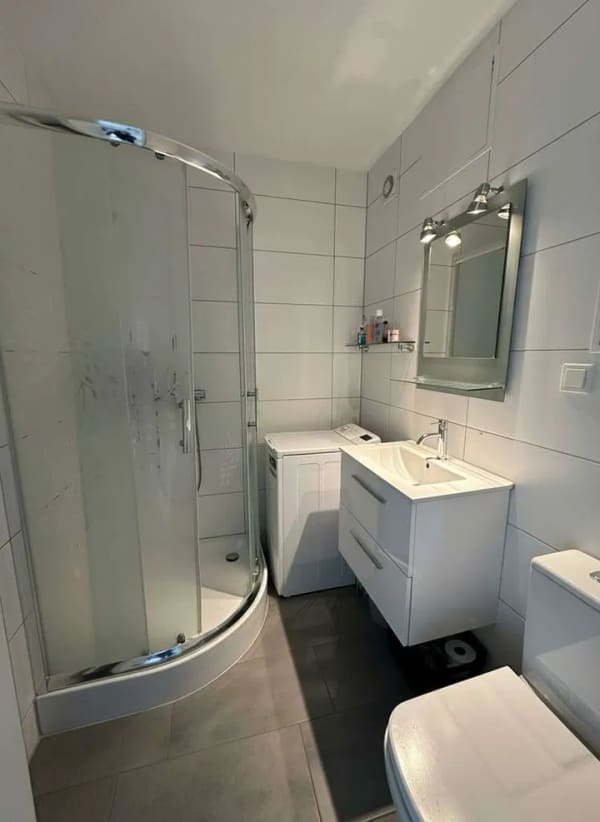 Immobilie in Viernheim - Vermieten oder Einziehen: Saniertes Apartment mit Einbauküche - Bild 2