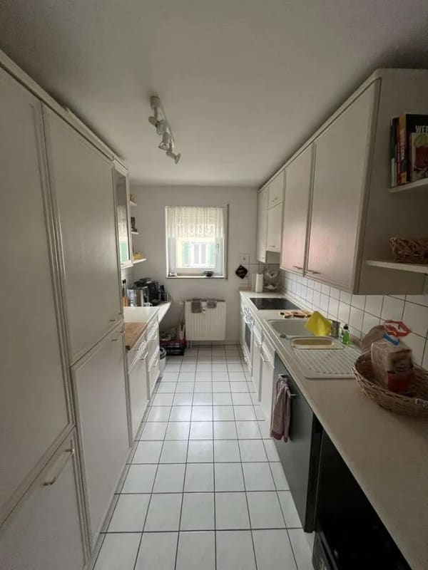 Immobilie in Laichingen - Zentral, gepflegte 3,5 Zimmerwohnung mit Balkon + Tiefgarage - Bild 3