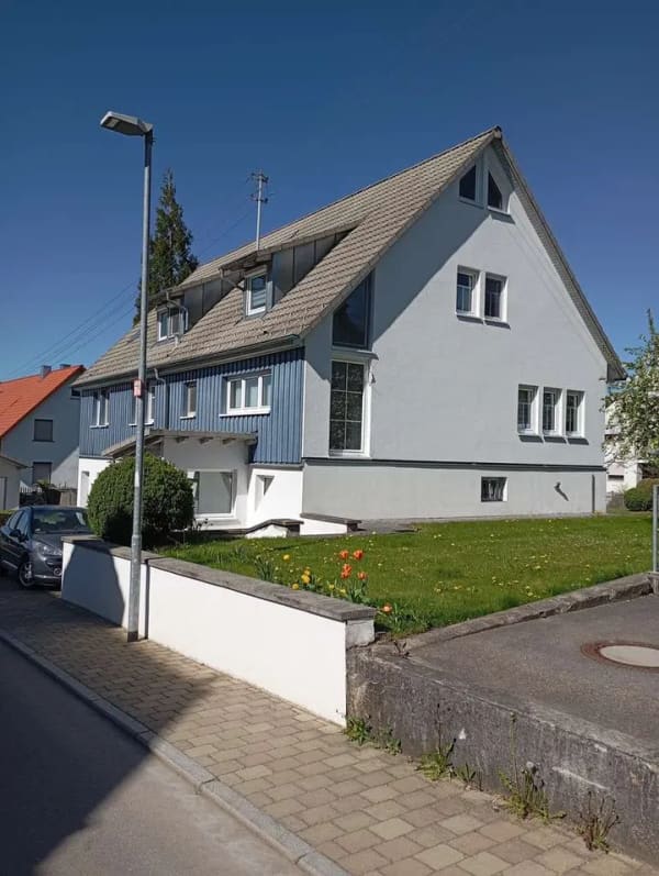 Immobilie in Winterlingen - Freistehendes Einfamilienhaus mit großem Garten - Bild 1