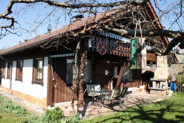 Immobilie in Herdwangen-Schönach - Charmantes Einfamilienhaus mit Potenzial in ruhiger Lage in Bodensee-Nähe - Bild 0