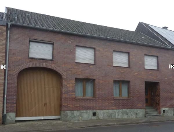 Immobilie in Übach-Palenberg - Wohnhaus/ehemaliges Bauernhaus in Übach-Palenberg - Bild 0