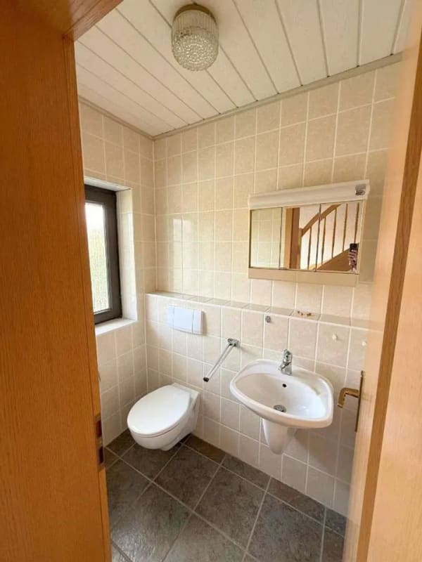 Immobilie in Kleinkarlbach - Das Familienglück steht an erster Stelle! Zweifamilienhaus in schöner Wohnlage - Kleinkarlbach - Bild 4