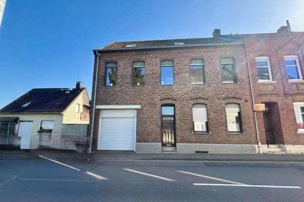 Immobilie in Jüchen - Geräumiges EFH mit Garten, Garage, Küche * DG-Ausbaureserve - Bild 0