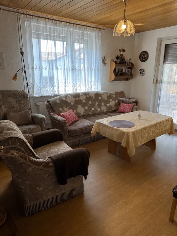 Immobilie in Homberg - Gepflegtes Ein- bis Zweifamilienhaus mit Wintergarten, Doppelgarage und Sauna -KEINE KÄUFERPROVISION- - Bild 4