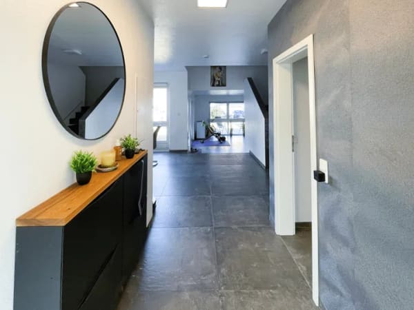 Immobilie in Röthlein - Modernisiertes Reihenmittelhaus mit vermieteter Einliegerwohnung in 97520 Röthlein – Ideal für Familien oder Kapitalanleger - Bild 4