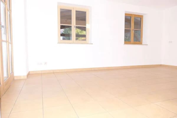 Immobilie in Lenggries - Wohnen wie im Haus: Große Wohnung (6 Räume) mit Garten und Bergpanorama - Bild 4