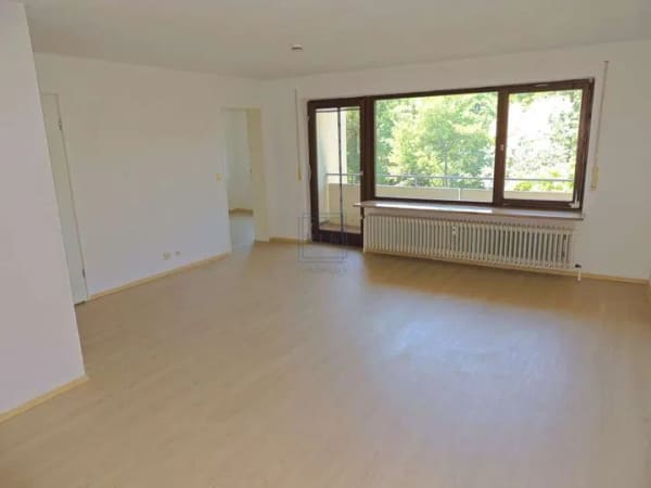 Immobilie in Kirchheim unter Teck - "Perfekt für Eigennutzer & Kapitalanleger – 1,5-Zi.-Wohnung mit Potenzial in Kirchheim zu verkaufen" - Bild 1