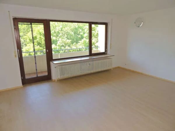 Immobilie in Kirchheim unter Teck - "Perfekt für Eigennutzer & Kapitalanleger – 1,5-Zi.-Wohnung mit Potenzial in Kirchheim zu verkaufen" - Bild 2