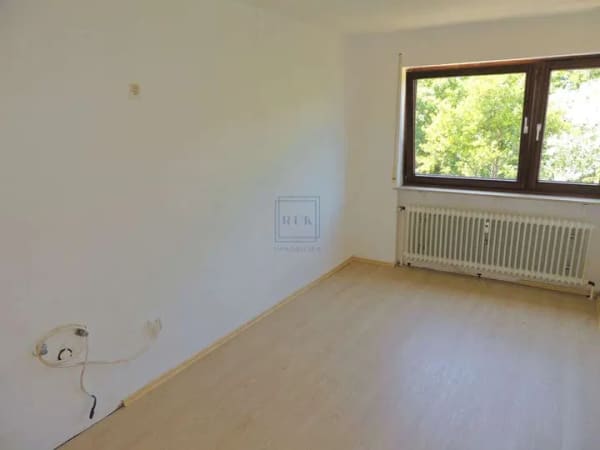 Immobilie in Kirchheim unter Teck - "Perfekt für Eigennutzer & Kapitalanleger – 1,5-Zi.-Wohnung mit Potenzial in Kirchheim zu verkaufen" - Bild 4