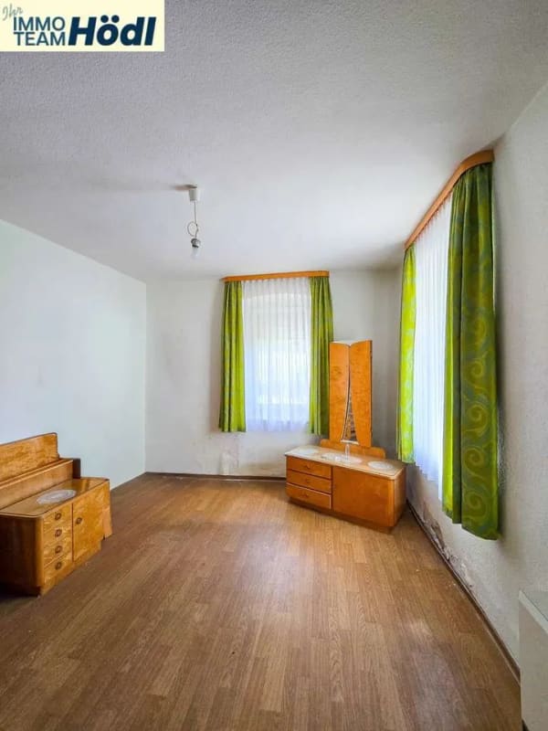 Immobilie in Trochtelfingen - Für Macher, Träumer und Handwerker: Historisches Bauernhaus mit enormem Potenzial in Steinhilben!! - Bild 3