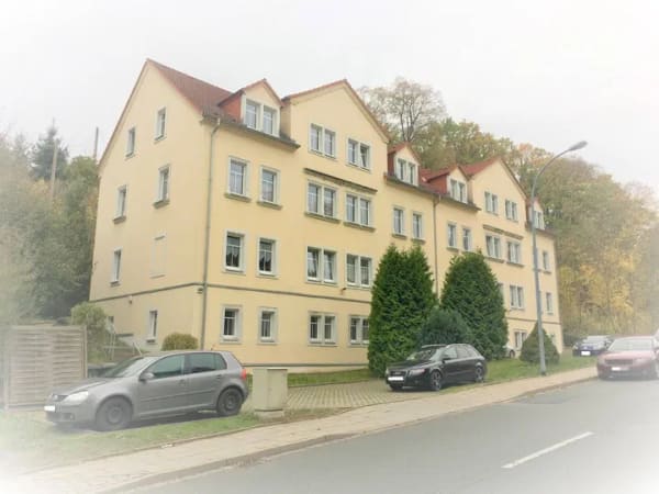 Immobilie in Meißen - Gepflegtes Mehrfamilienhaus mit Balkonen in Meißen - Bild 1