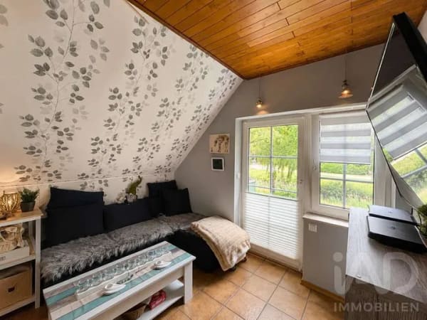 Immobilie in Uplengen - Oberwohnung mit Kanalblick, Balkon und viel Gestaltungspotenzial in Remels - Bild 4