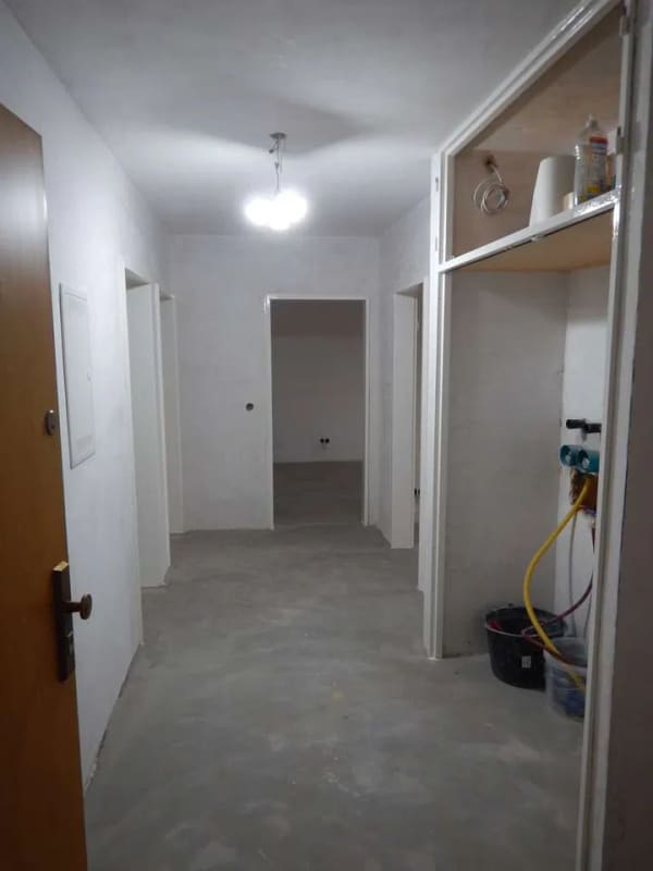 Immobilie in Wesseling - 85 qm grundsanierte 4-Zimmer-Wohnung in Wesseling-Berzdorf - Bild 2