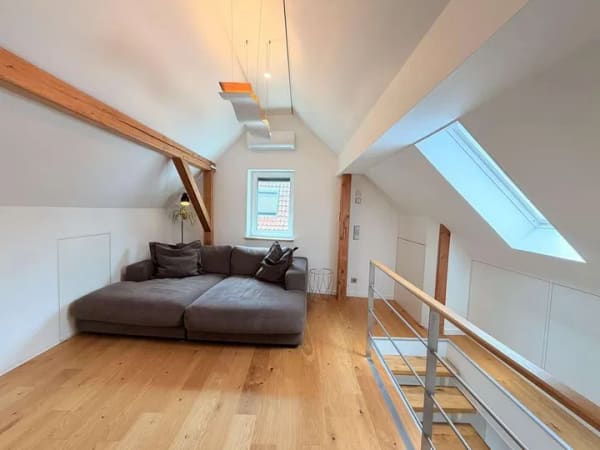 Immobilie in Böchingen - Modern saniertes Einfamilienhaus mit Designausbau & überdachter Terrasse - sofort bezugsfertig - Bild 2