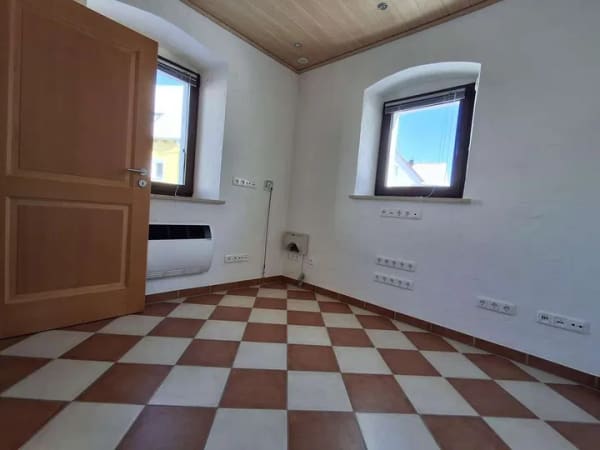 Immobilie in Haundorf - Rustikales Einfamilienhaus in Gräfensteinberg - Nähe Brombachsee - Privatverkauf - Bild 2