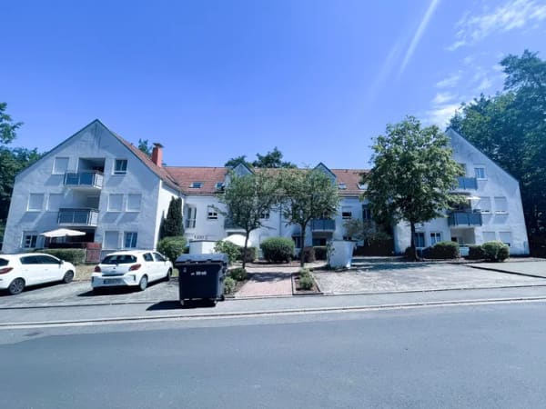 Immobilie in Schwebheim - Charmante 2-Zimmer-Eigentumswohnung mit Balkon in ruhiger Wohnlage von Schwebheim - Bild 2