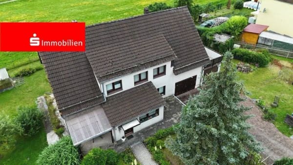 Immobilie in Blankenhain - Viel Wohnraum, viel Grundstück, Ihr Familienglück! - Bild 0