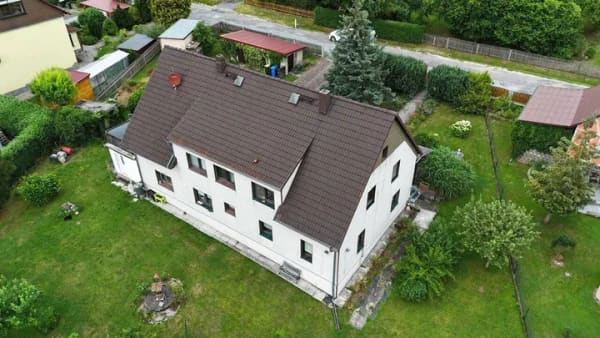 Immobilie in Blankenhain - Viel Wohnraum, viel Grundstück, Ihr Familienglück! - Bild 2