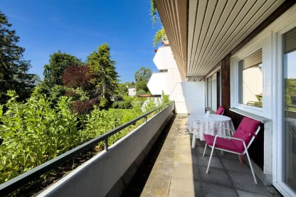 Immobilie in Tutzing - Gut geschnittene 2-Zimmer-Wohnung mit Süd-Loggia in Tutzing am Starnberger See - Bild 0