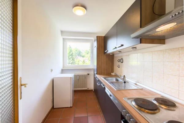Immobilie in Tutzing - Gut geschnittene 2-Zimmer-Wohnung mit Süd-Loggia in Tutzing am Starnberger See - Bild 3
