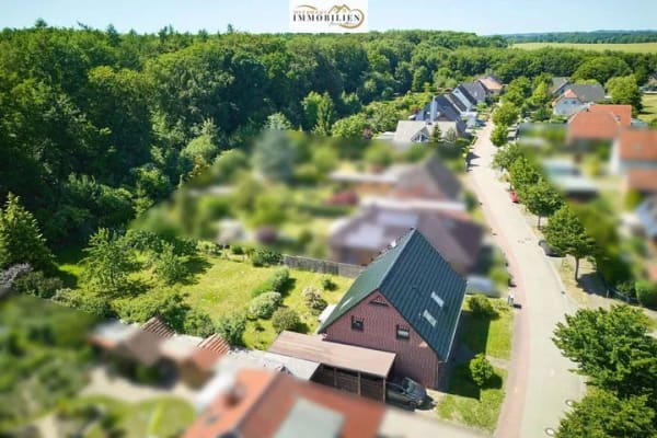 Immobilie in Bad Kleinen - Ankommen und Aufatmen: Lichtdurchflutetes Architektenhaus mit Traumgrundstück - Bild 0