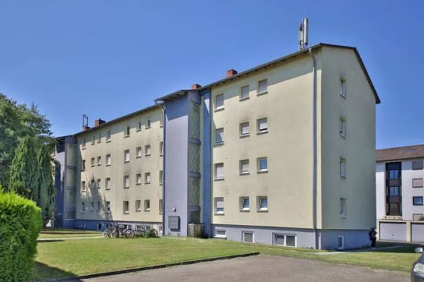 Immobilie in Wörth am Rhein - Freie 3-Zimmer-Wohnung mit sehr viel Potenzial in guter Lage von Maximiliansau - Bild 0