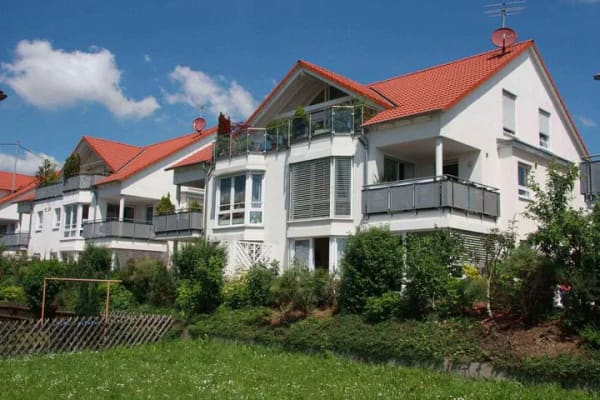 Immobilie in Rutesheim - Gepflegte 3 1/2-Zimmer-DG-Wohnung mit gehobener Ausstattung und EBK in Rutesheim - provisionsfrei! - Bild 3