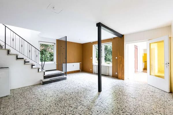 Immobilie in Burg (Dithmarschen) - Großzügiges Architektenhaus mit Einliegerwohnung in ruhiger Lage von Burg (Dithmarschen) - Bild 1