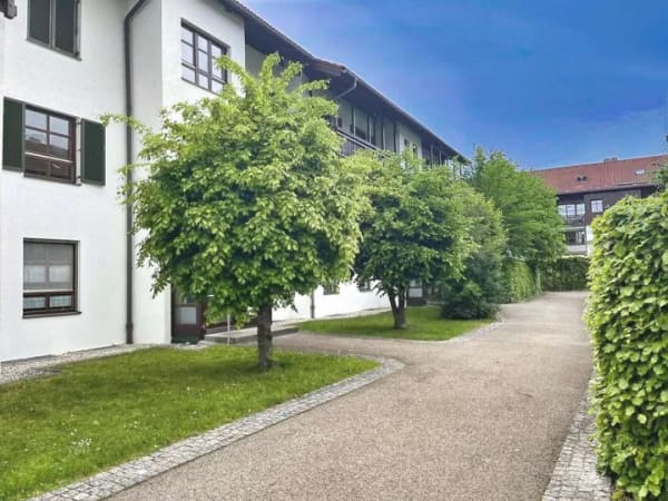 Immobilie in Bad Tölz - Raumwunder - 3-Zimmer-Maisonette-Wohnung mit großem Garten - Bild 1